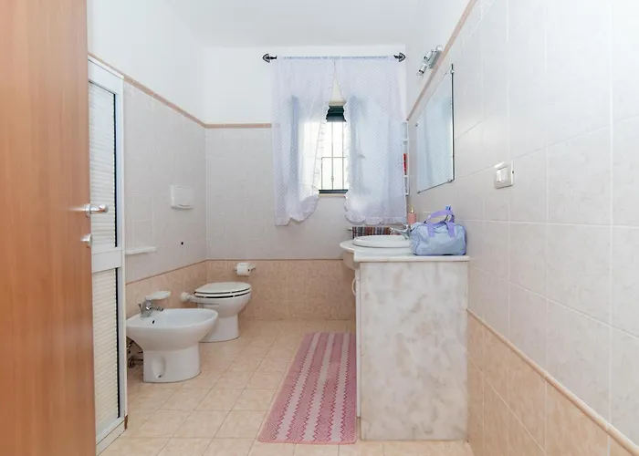 Dafne House Villa *