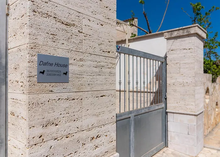Villa Dafne House